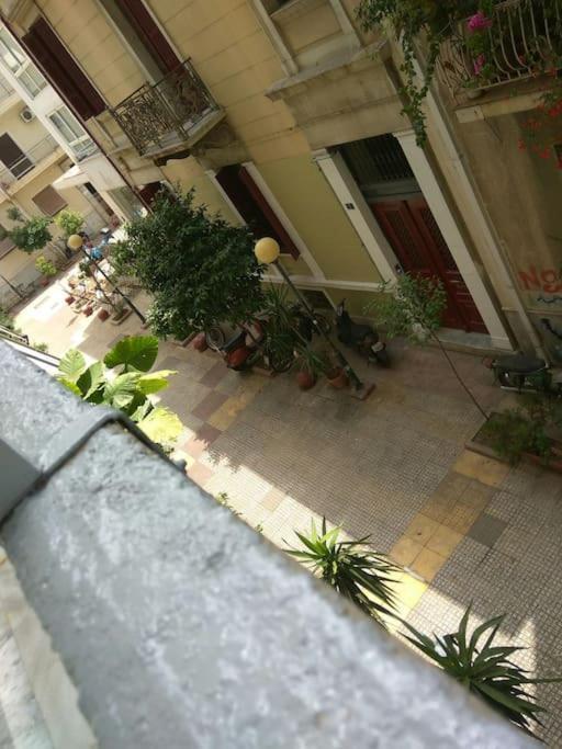 Nice& Cozy Flat 1Min From The Heart Of Athens.Wifi Esterno foto